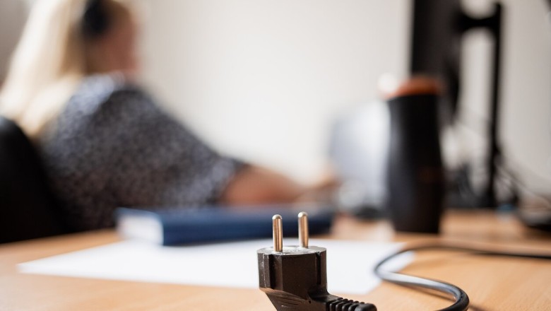 Energetikos agentūra: per savaitę šoktelėjo elektros kaina