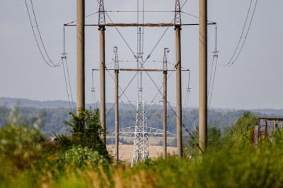 „Litgrid“ ieško, kas rekonstruos linijas prie Šiaulių