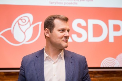 Paluckas apie dalyvavimą politikoje: nestumkite manęs nuo laiptų