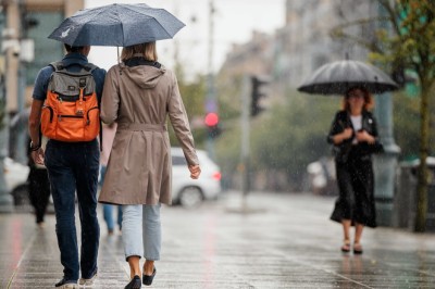 Savaitės pabaiga lepins rudeniška šiluma, tačiau neaplenks ir lietus su stipresniu vėju